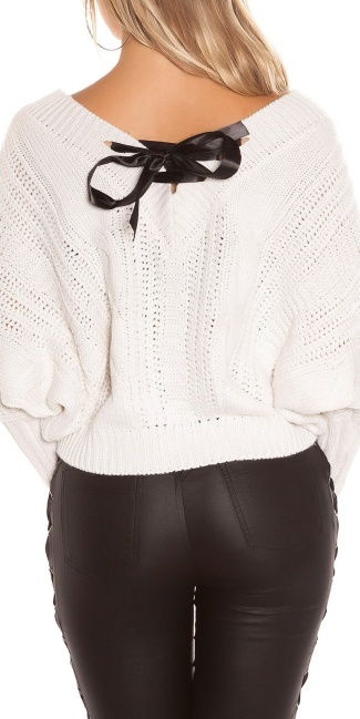 XL V-Cut knit sweater with lacing Cream